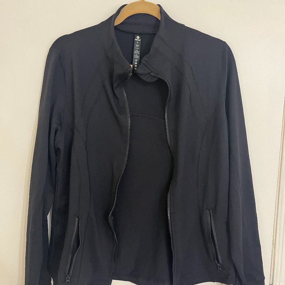 black work out jacket